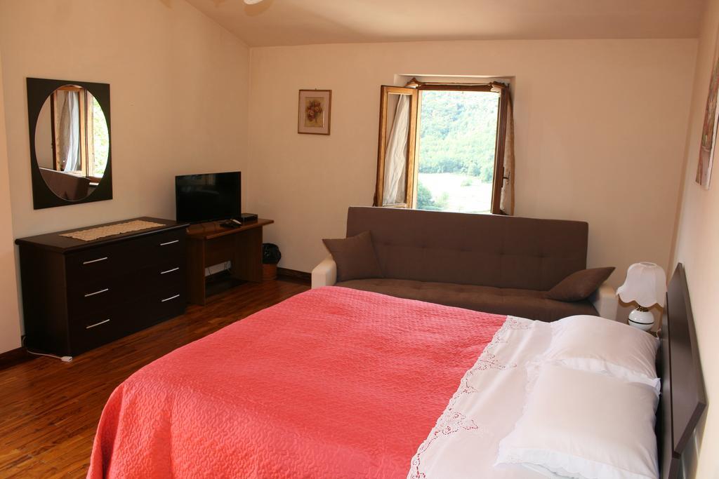 Farm stay Valle Del Belvedere *
